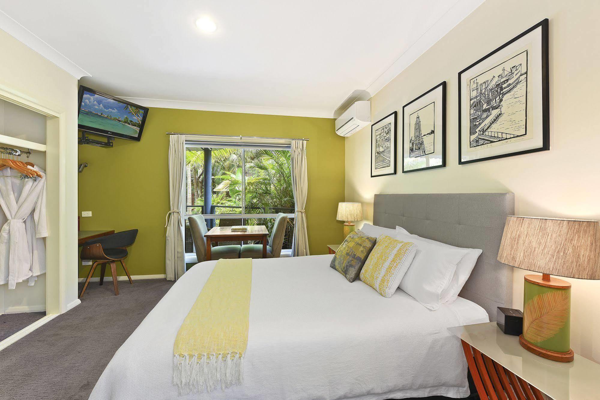 Azura Beach House B&B Port Macquarie Exteriör bild